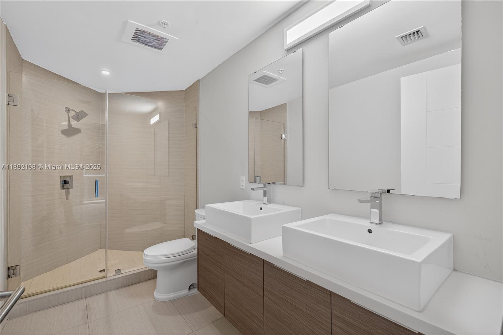 image Brickell Ten Condo39