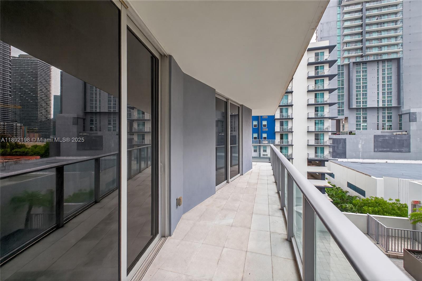 image Brickell Ten Condo44