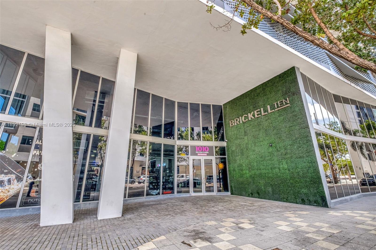 image Brickell Ten Condo53