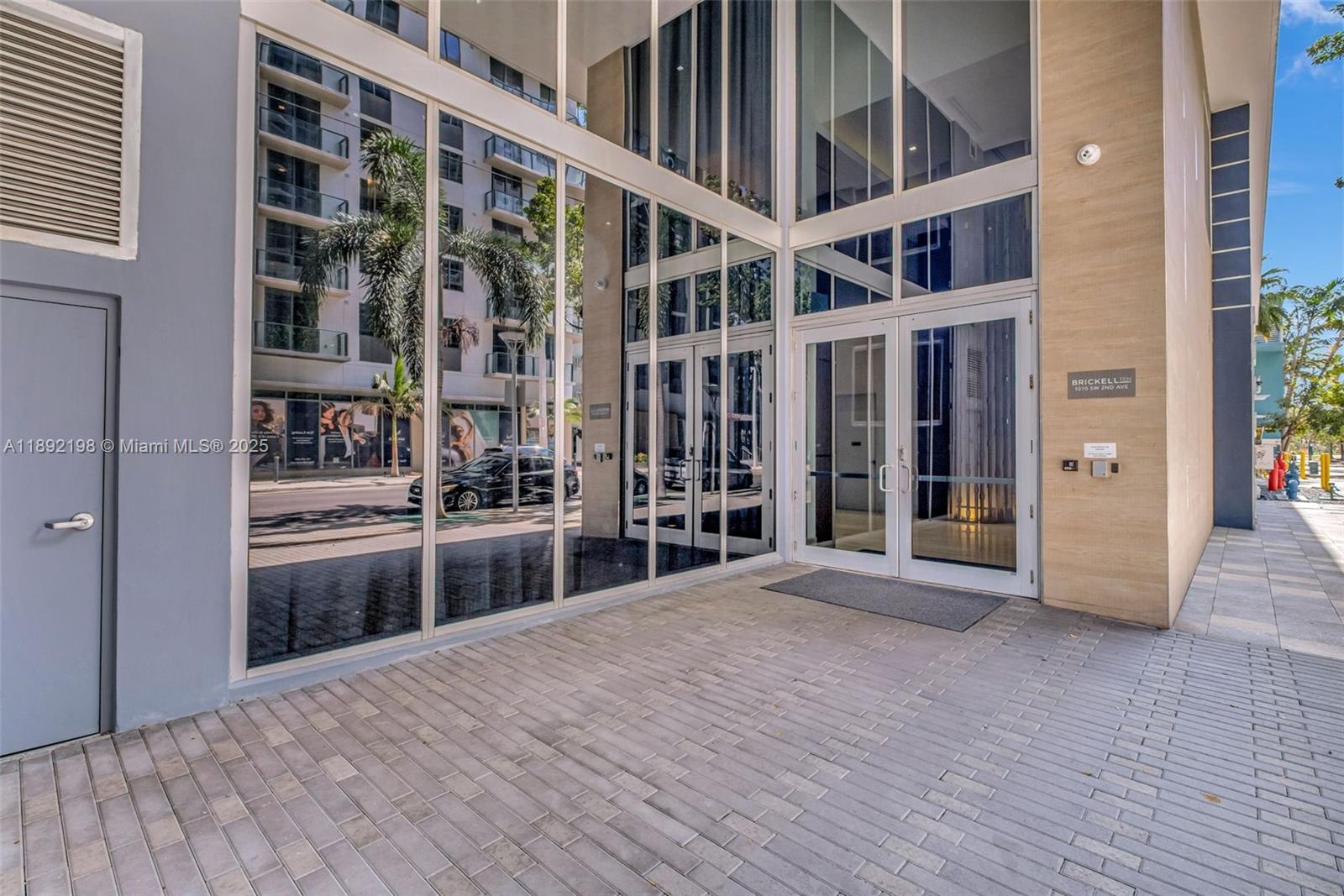 image Brickell Ten Condo54