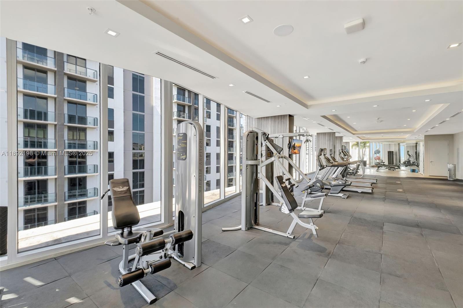 image Brickell Ten Condo60