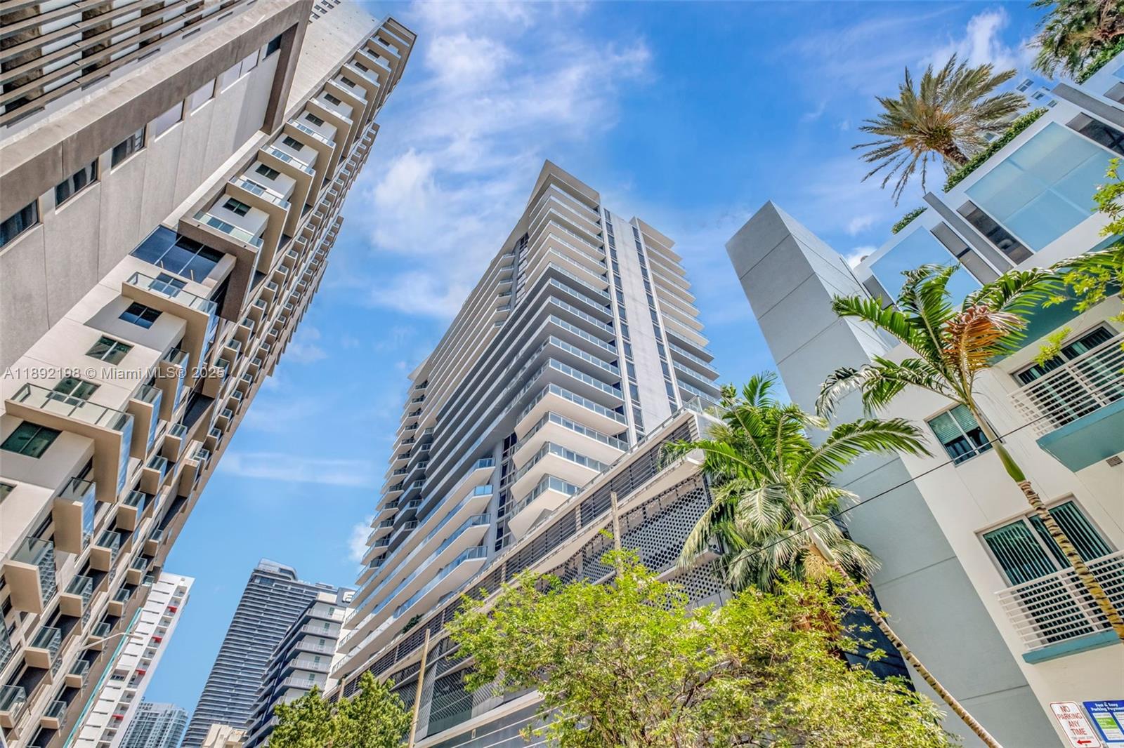 image Brickell Ten Condo68