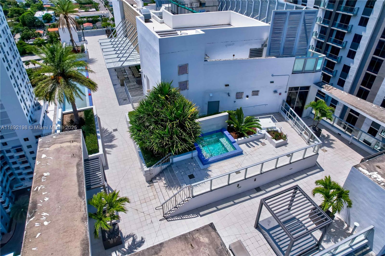image Brickell Ten Condo73