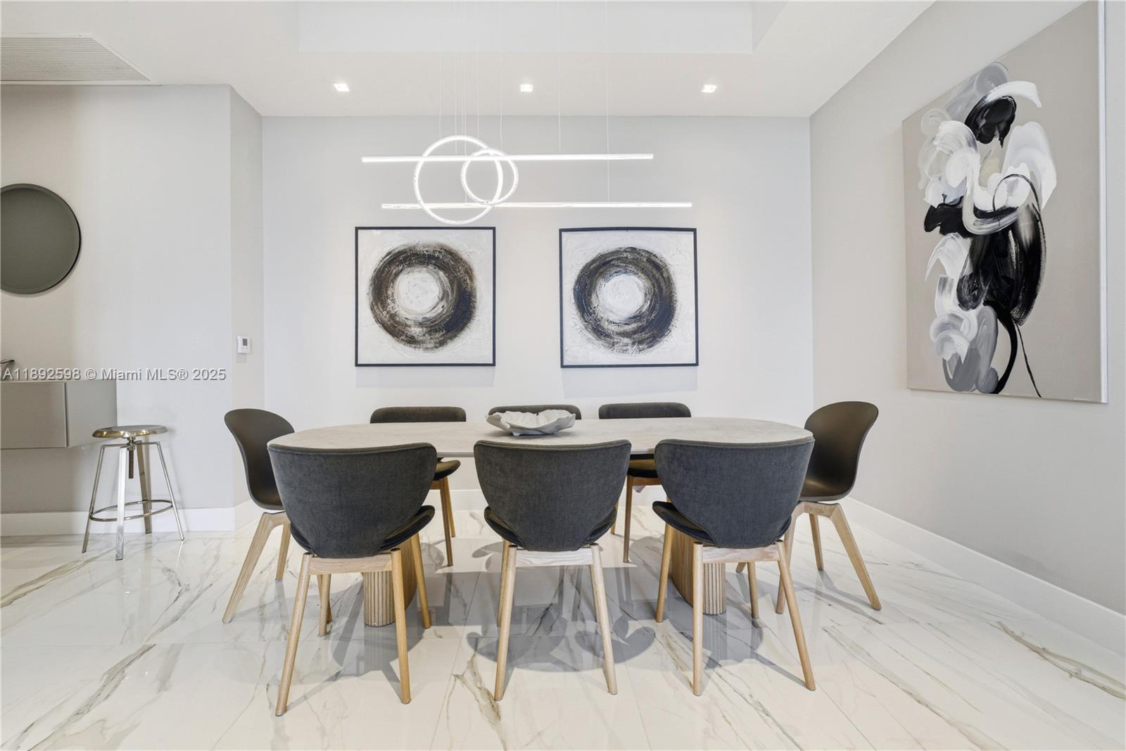 image Tdr Tower I Condo9