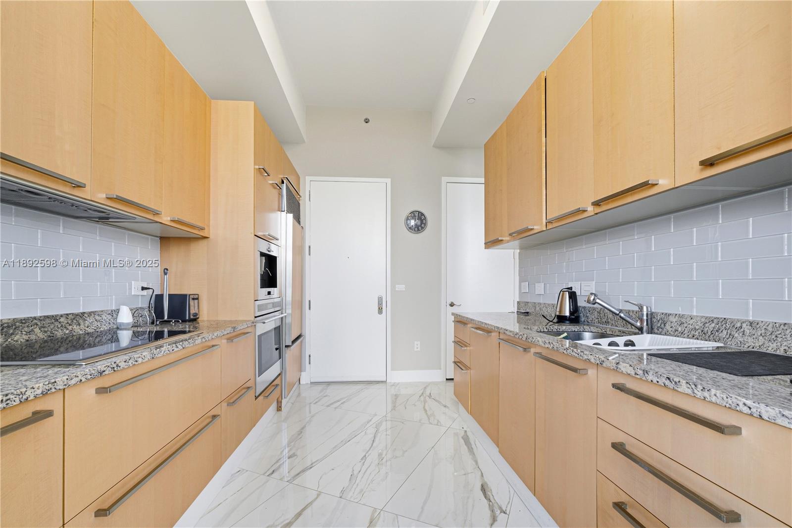 image Tdr Tower I Condo13