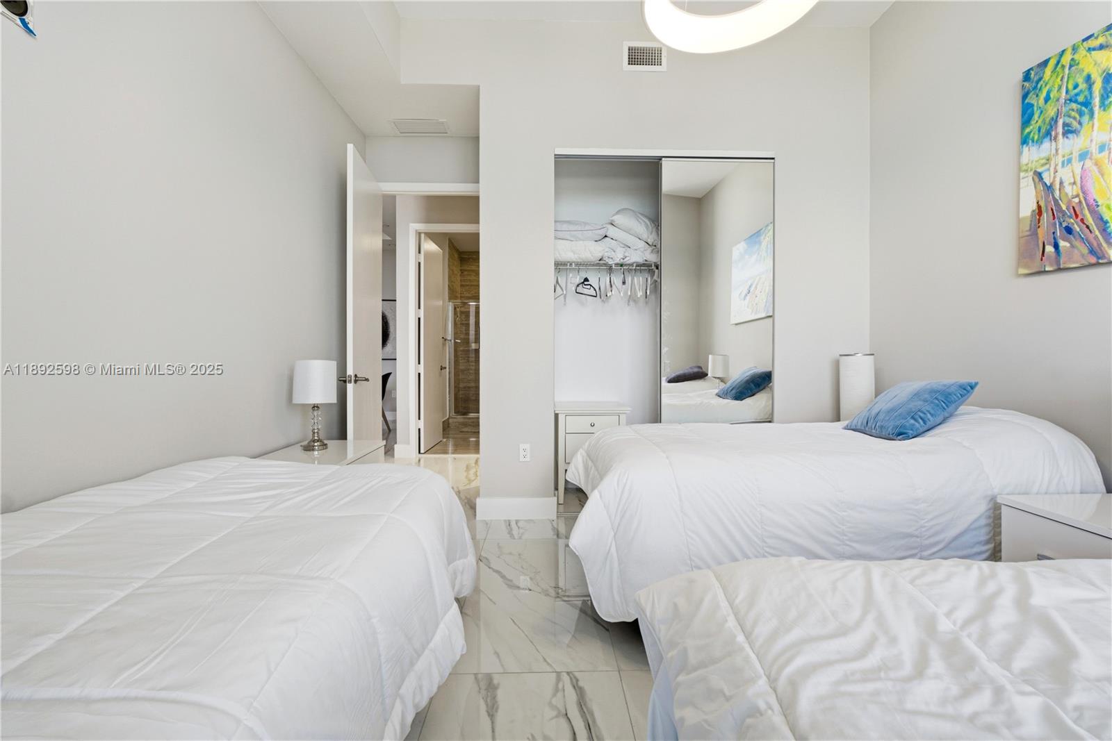 image Tdr Tower I Condo15