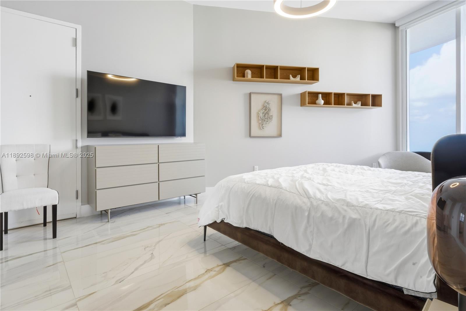 image Tdr Tower I Condo18