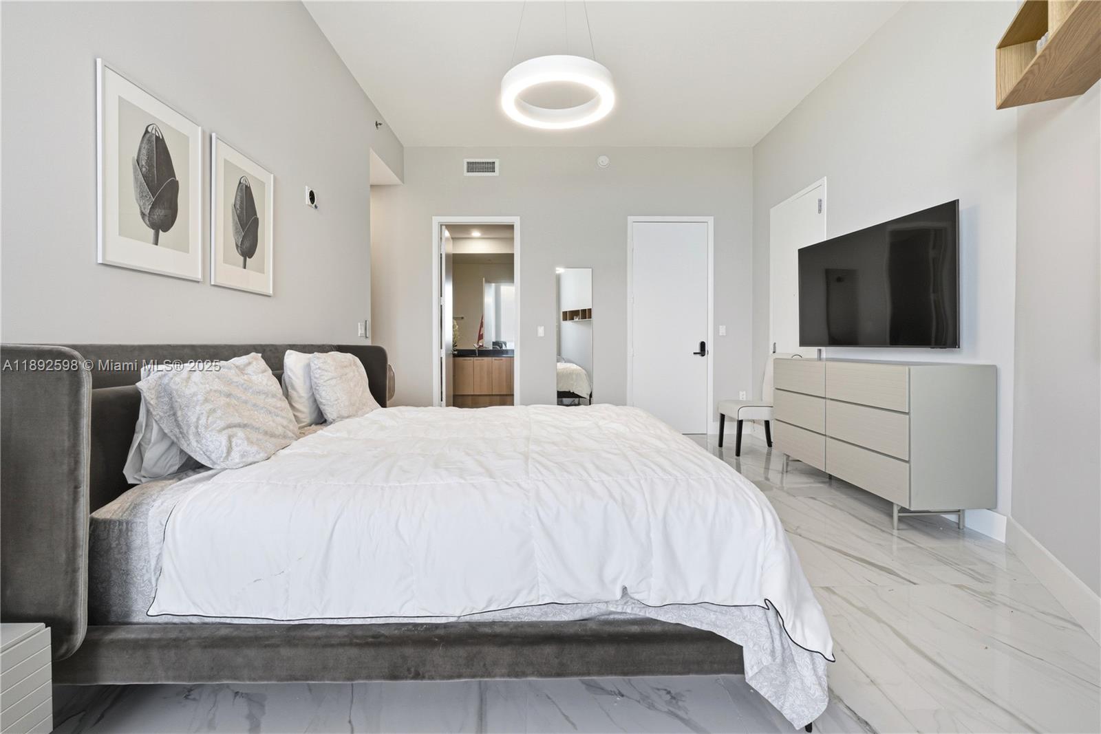 image Tdr Tower I Condo19