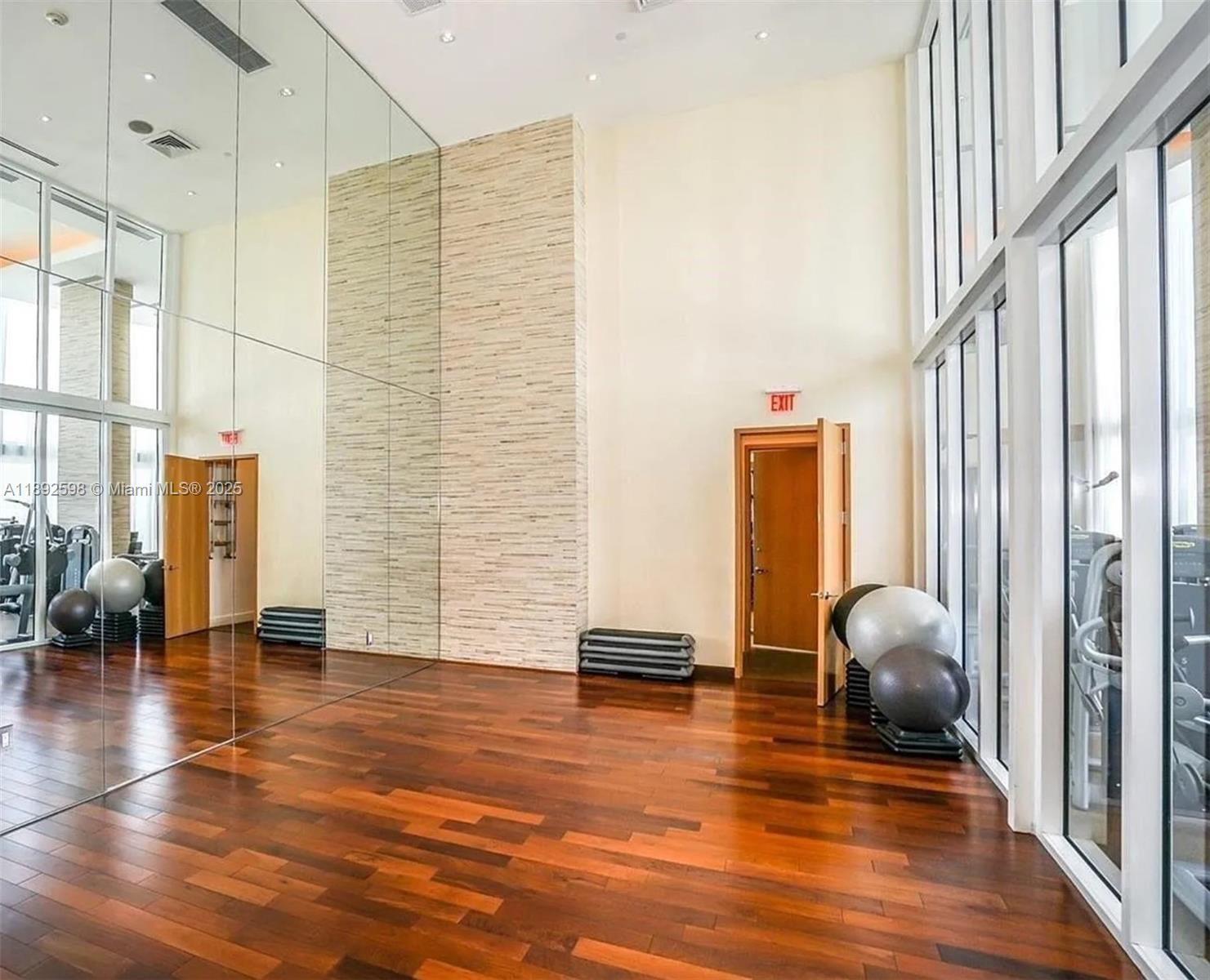 image Tdr Tower I Condo31