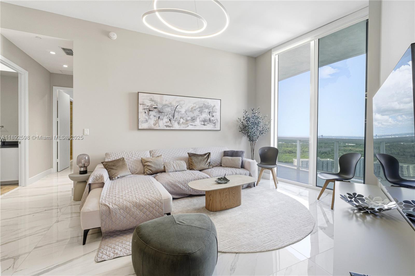 image Tdr Tower I Condo6