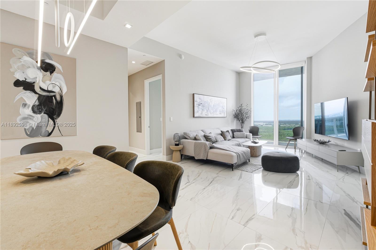 image Tdr Tower I Condo7