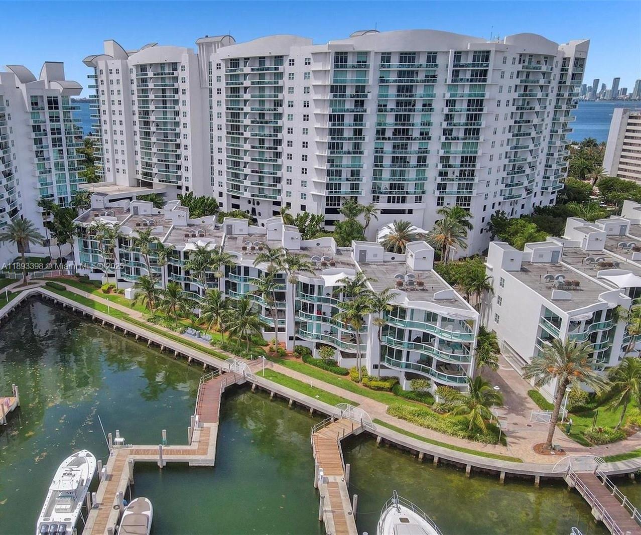 7918 Harbor Is Dr #311 North Bay Village, FL 33141