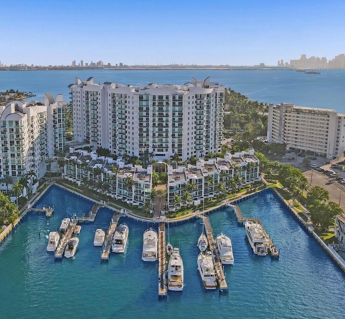 7918 Harbor Is Dr #311 North Bay Village, FL 33141