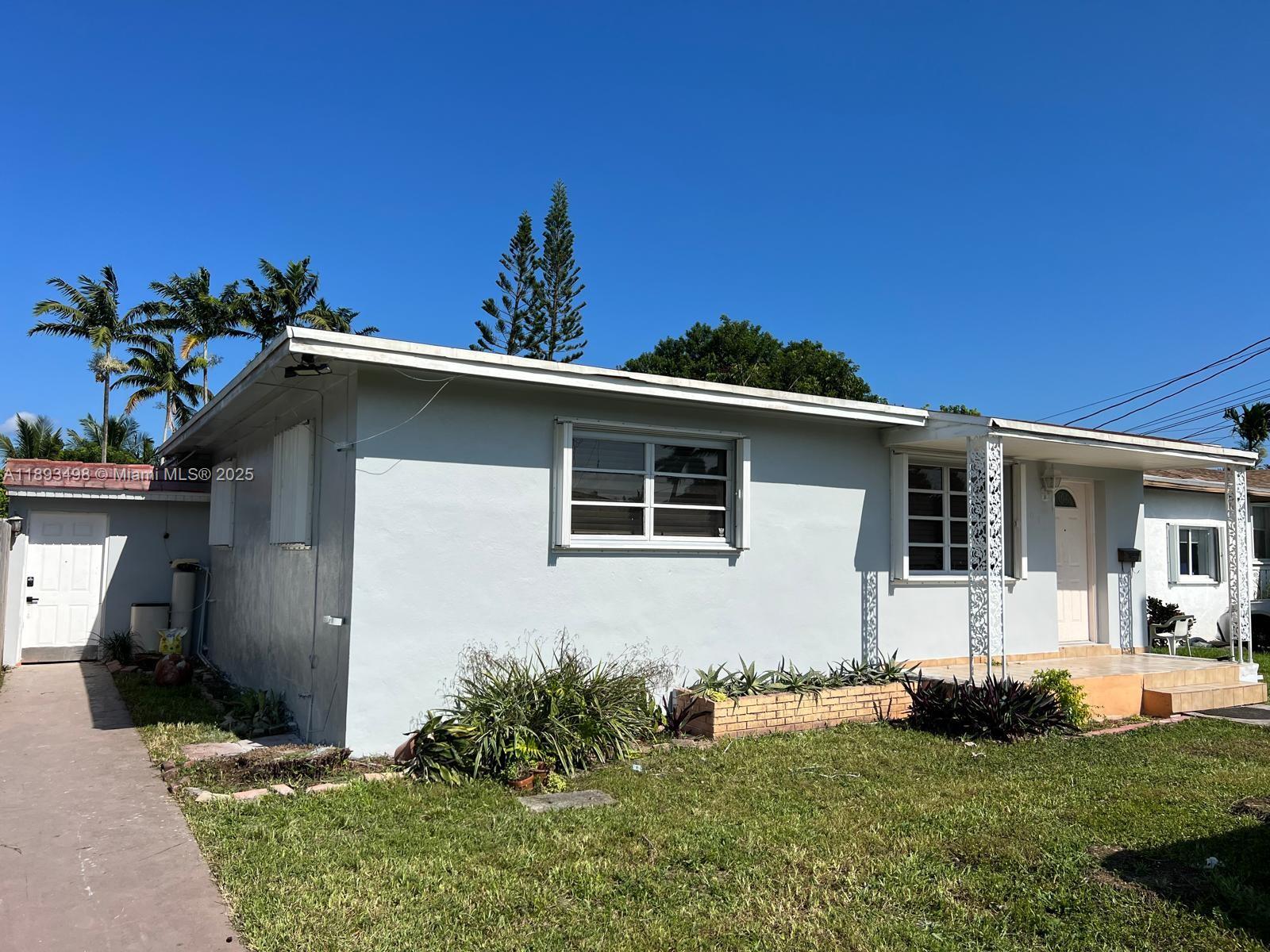 3031 SW 64th Ave
