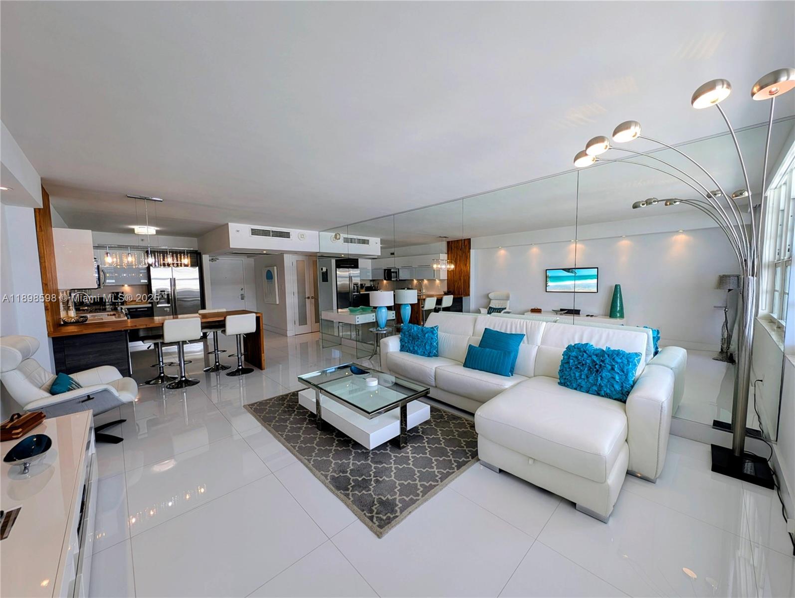 100 Lincoln Rd #1008