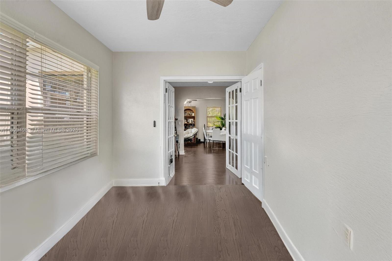 836 W 40th St Miami Beach, FL 33140