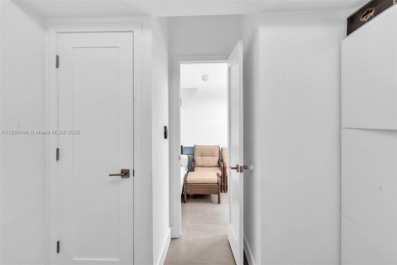 836 W 40th St Miami Beach, FL 33140