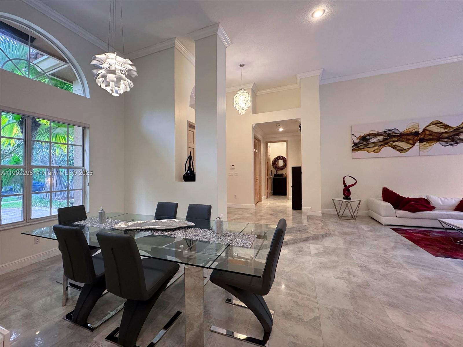 375 Sabal Way Weston, FL 33326