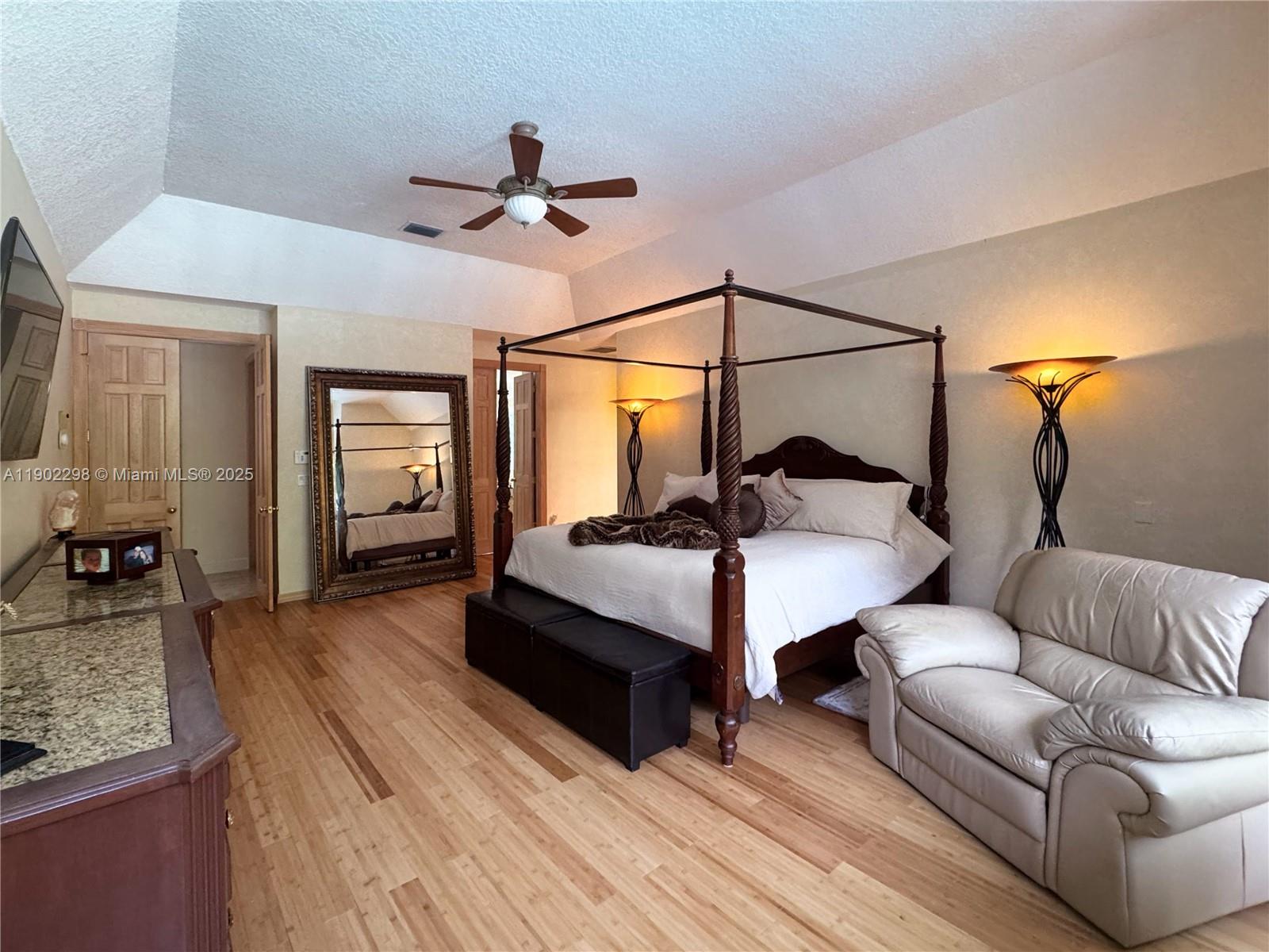 375 Sabal Way Weston, FL 33326