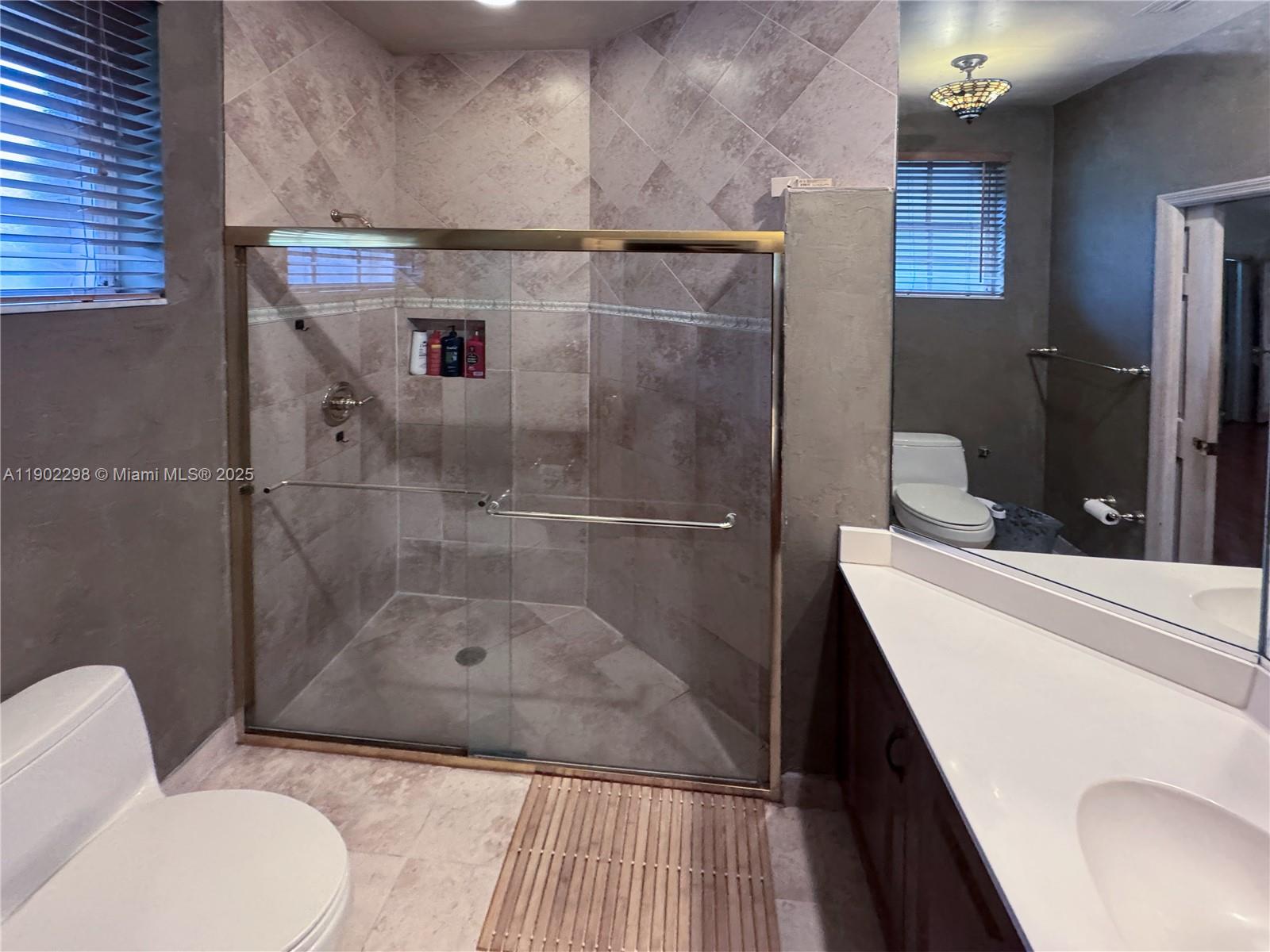 375 Sabal Way Weston, FL 33326