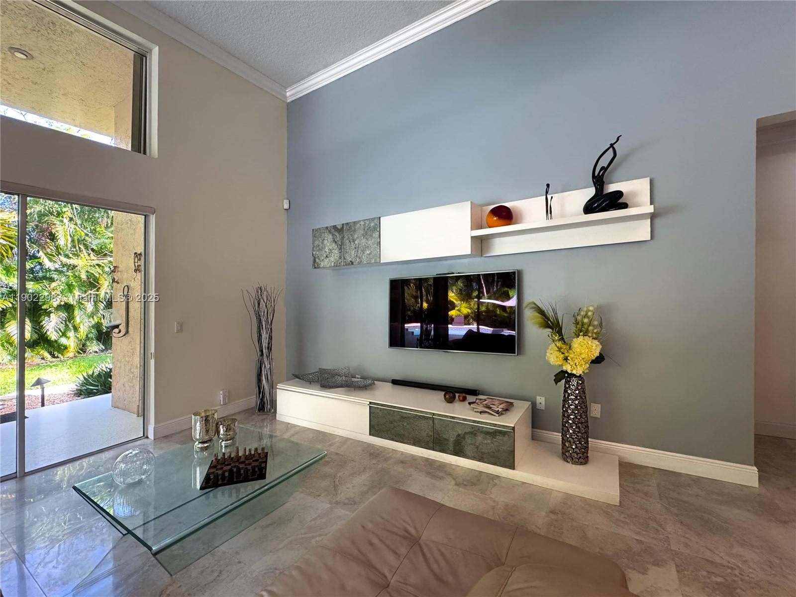 375 Sabal Way Weston, FL 33326