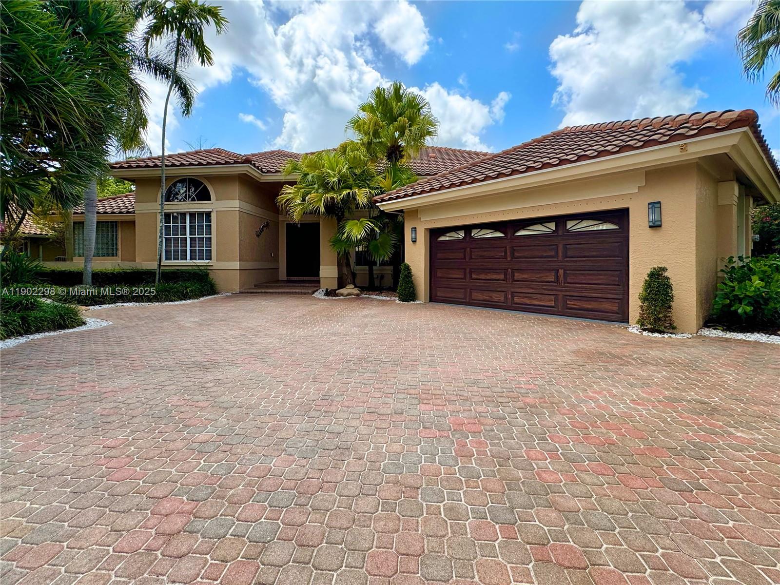 375 Sabal Way Weston, FL 33326
