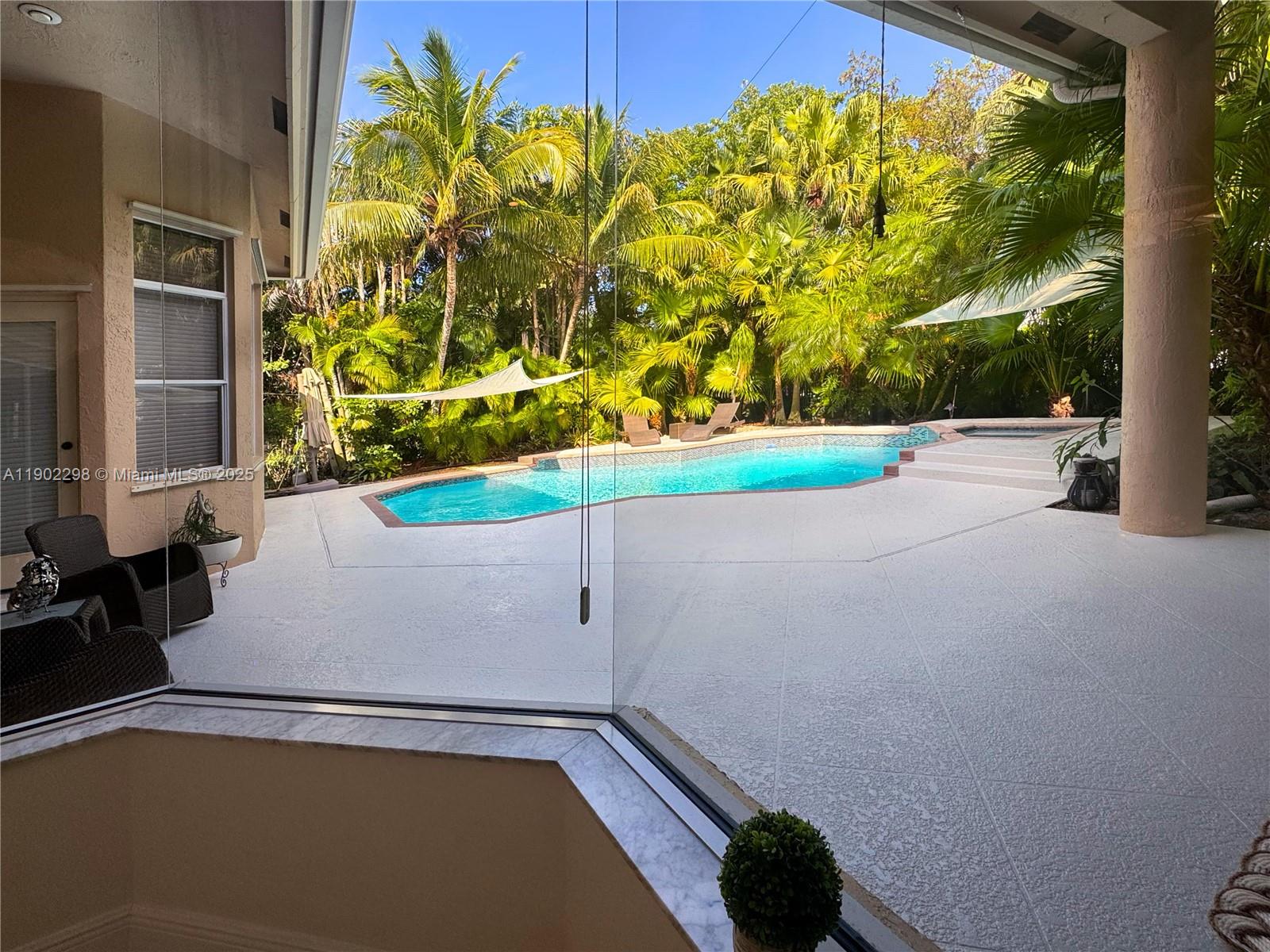 375 Sabal Way Weston, FL 33326