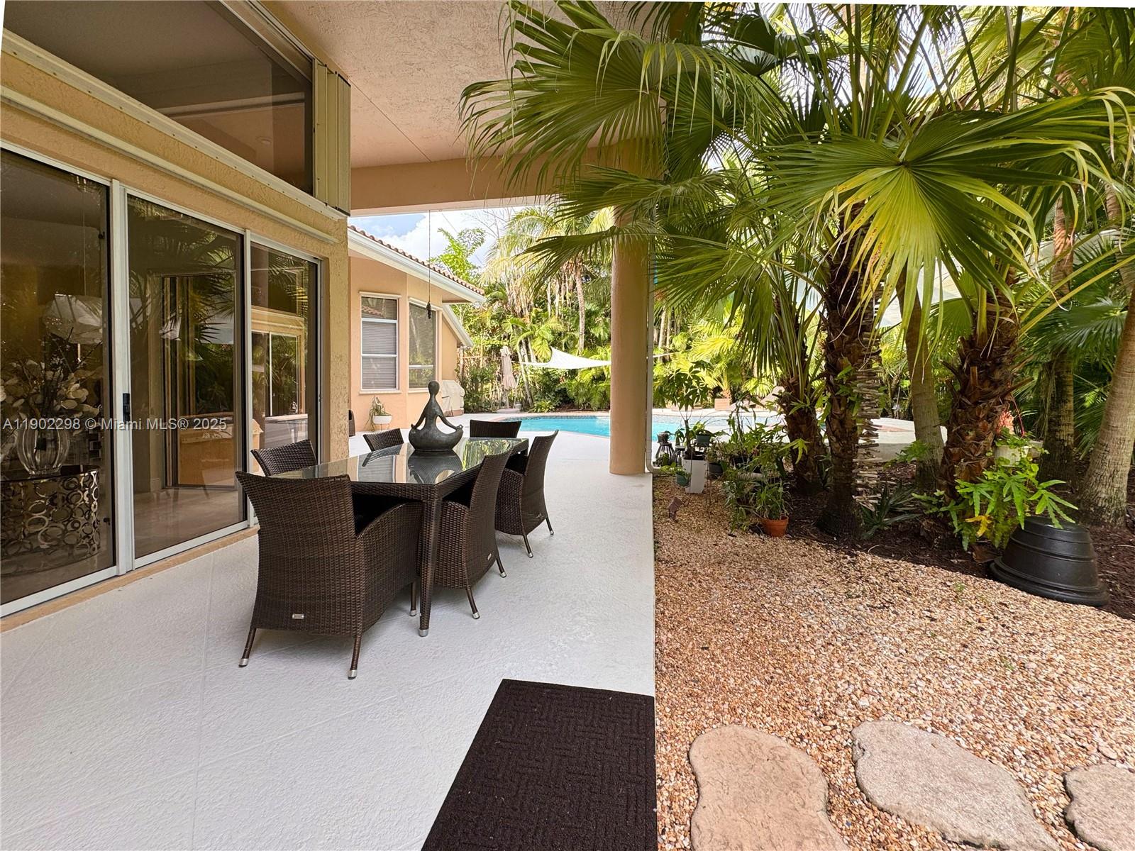 375 Sabal Way Weston, FL 33326