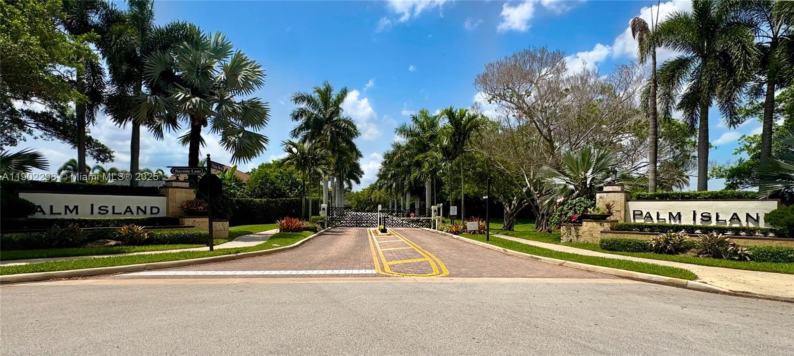 375 Sabal Way Weston, FL 33326