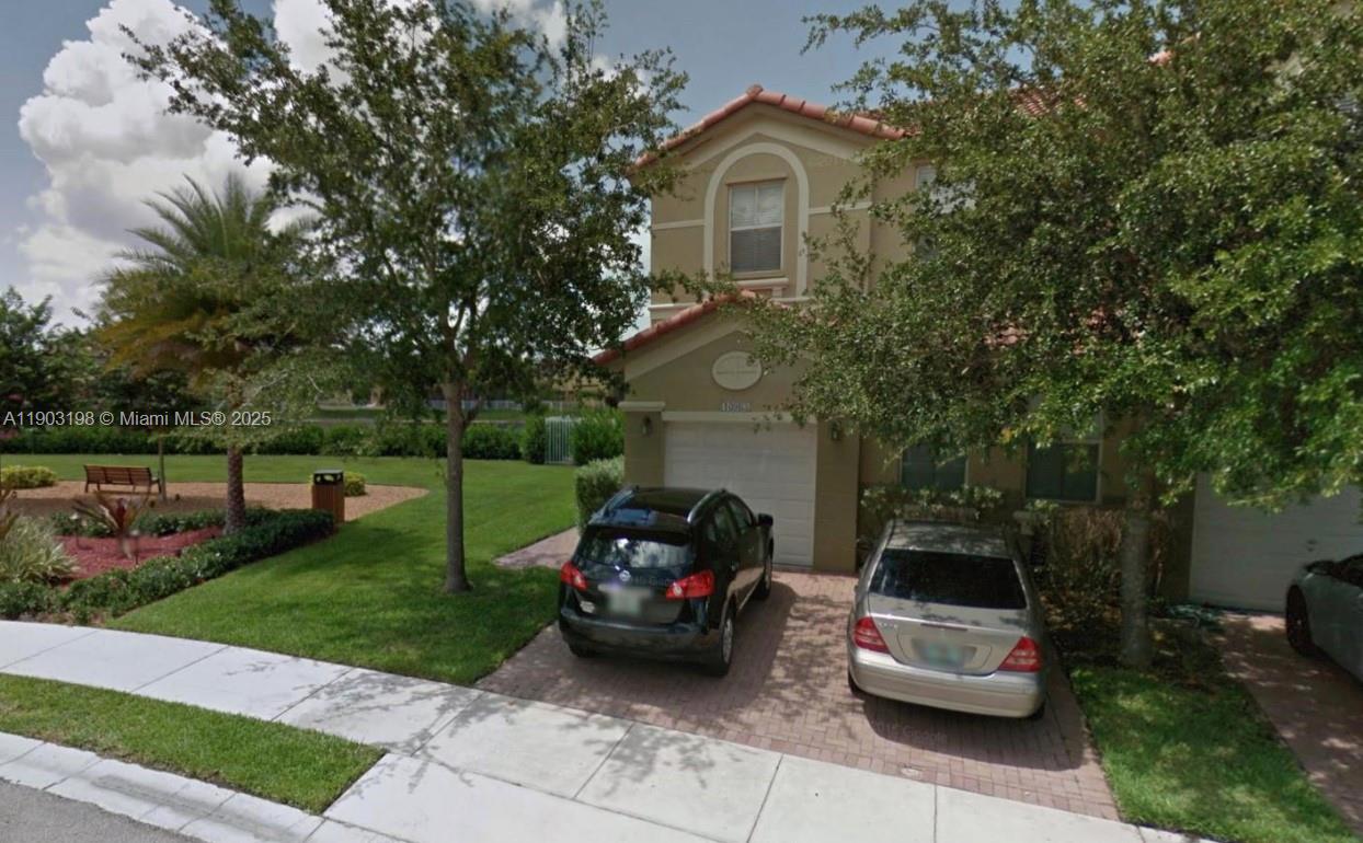 10983 NW 79th St