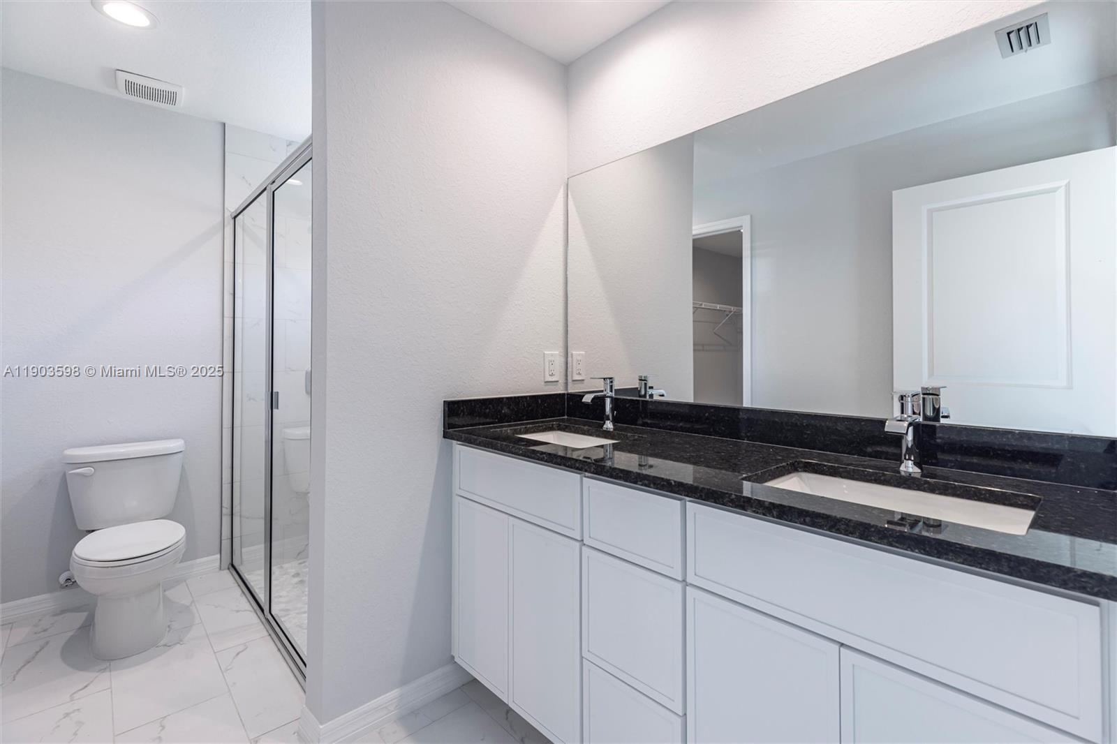 2005 Rosa Ct Lehigh Acres, FL 33972