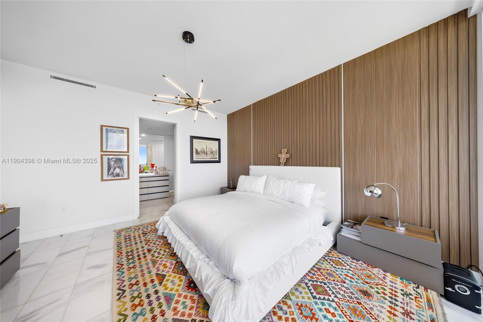 700 NE 26th Ter #2202 Miami, FL 33137