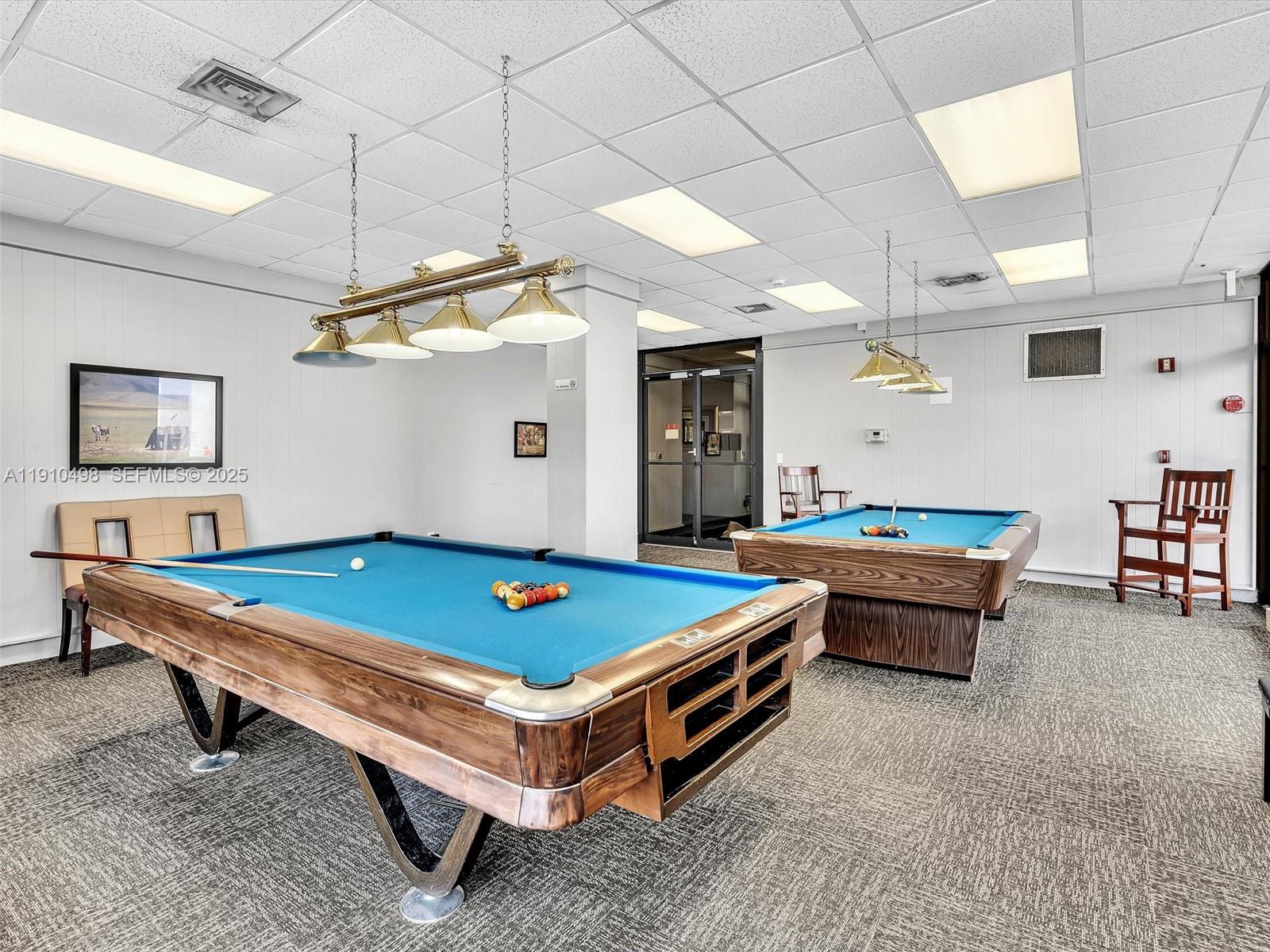 image Arlen House Condo17