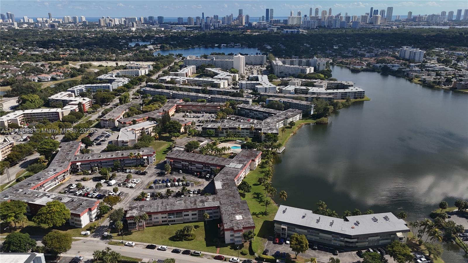 19001 NE 14th Ave #144 Miami, FL 33179