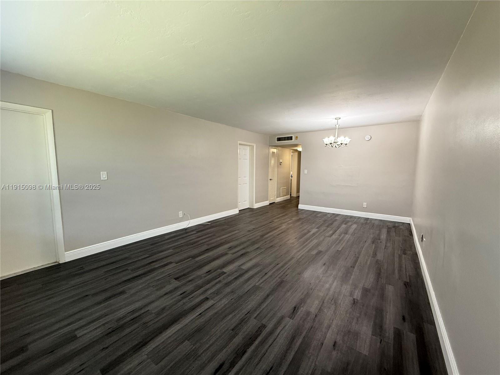 19001 NE 14th Ave #144 Miami, FL 33179