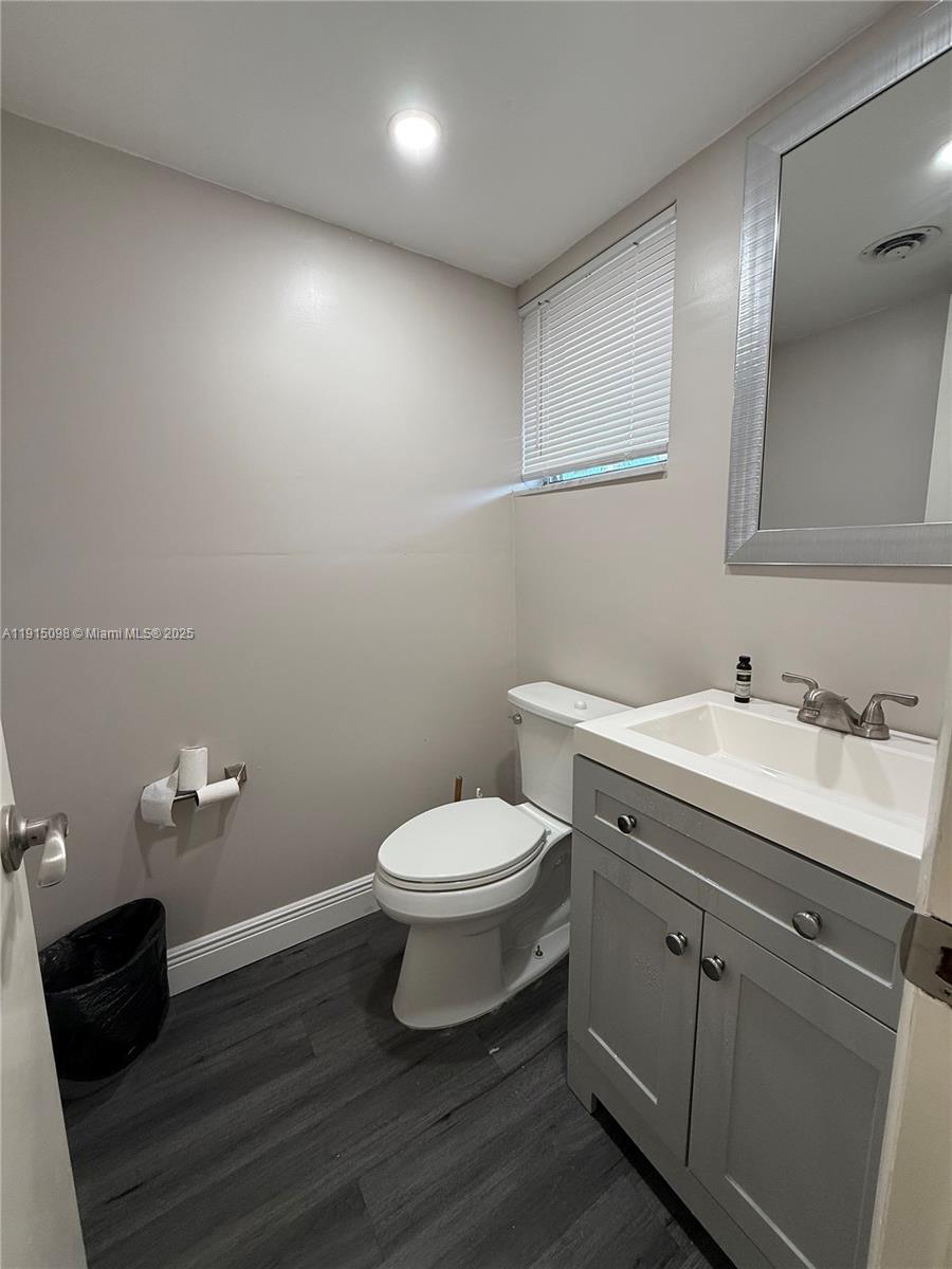 19001 NE 14th Ave #144 Miami, FL 33179