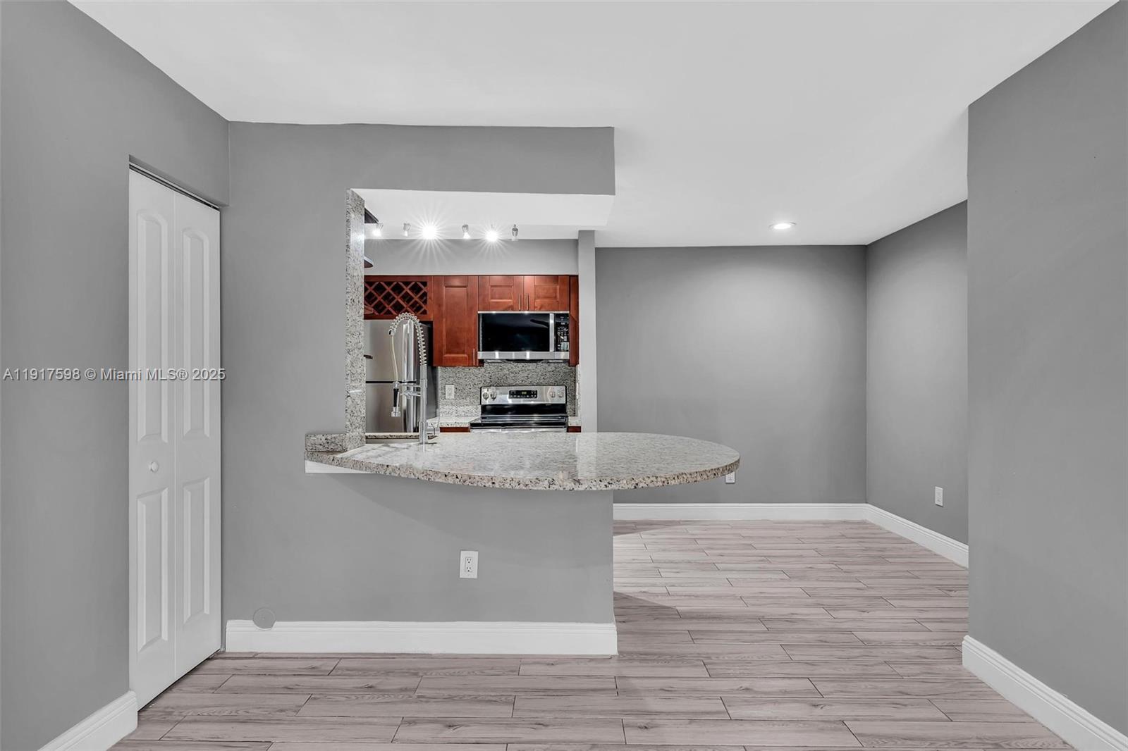 1263 SW 46th Ave #2103