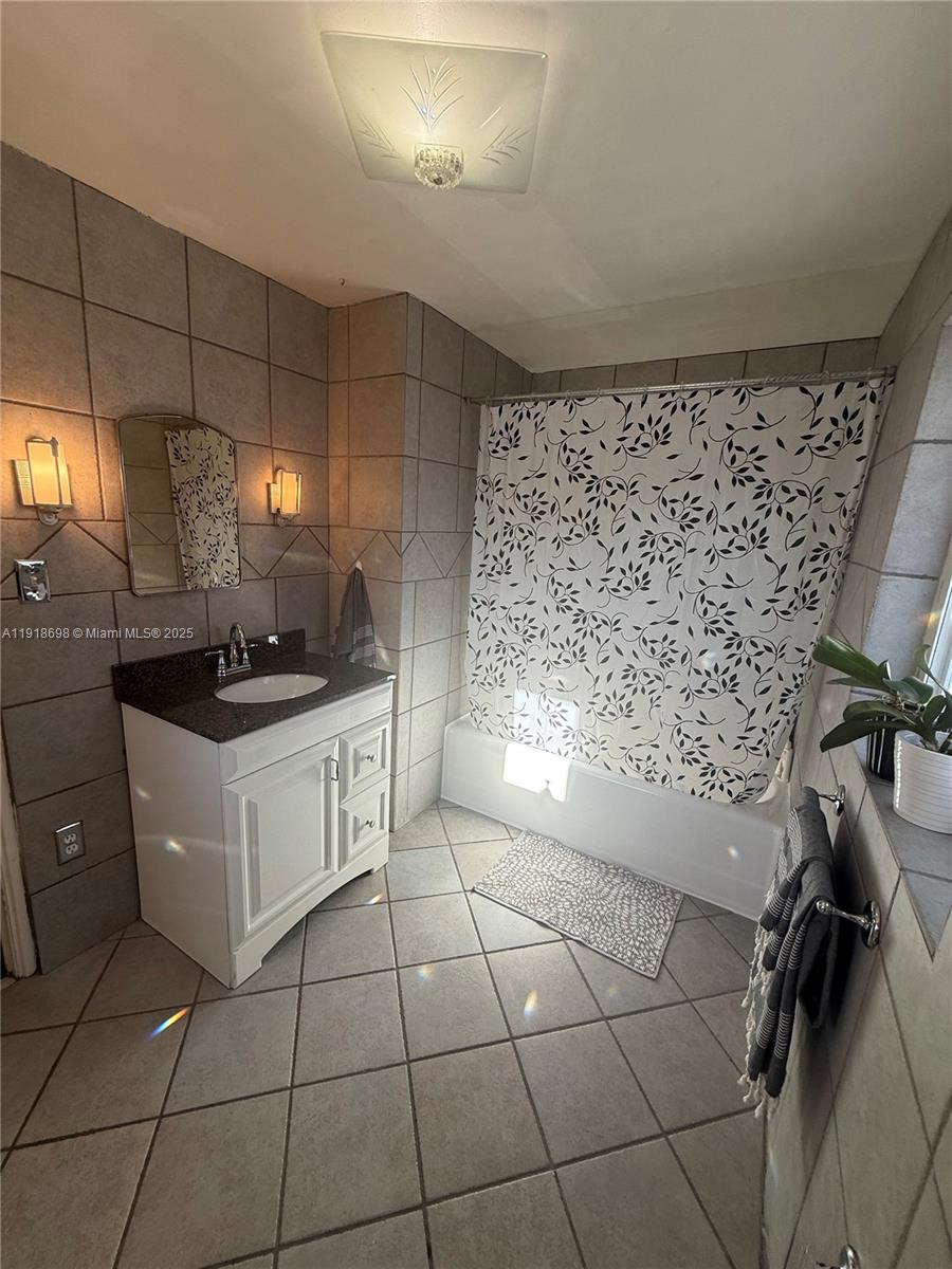 6312 Alton Rd Miami Beach, FL 33141