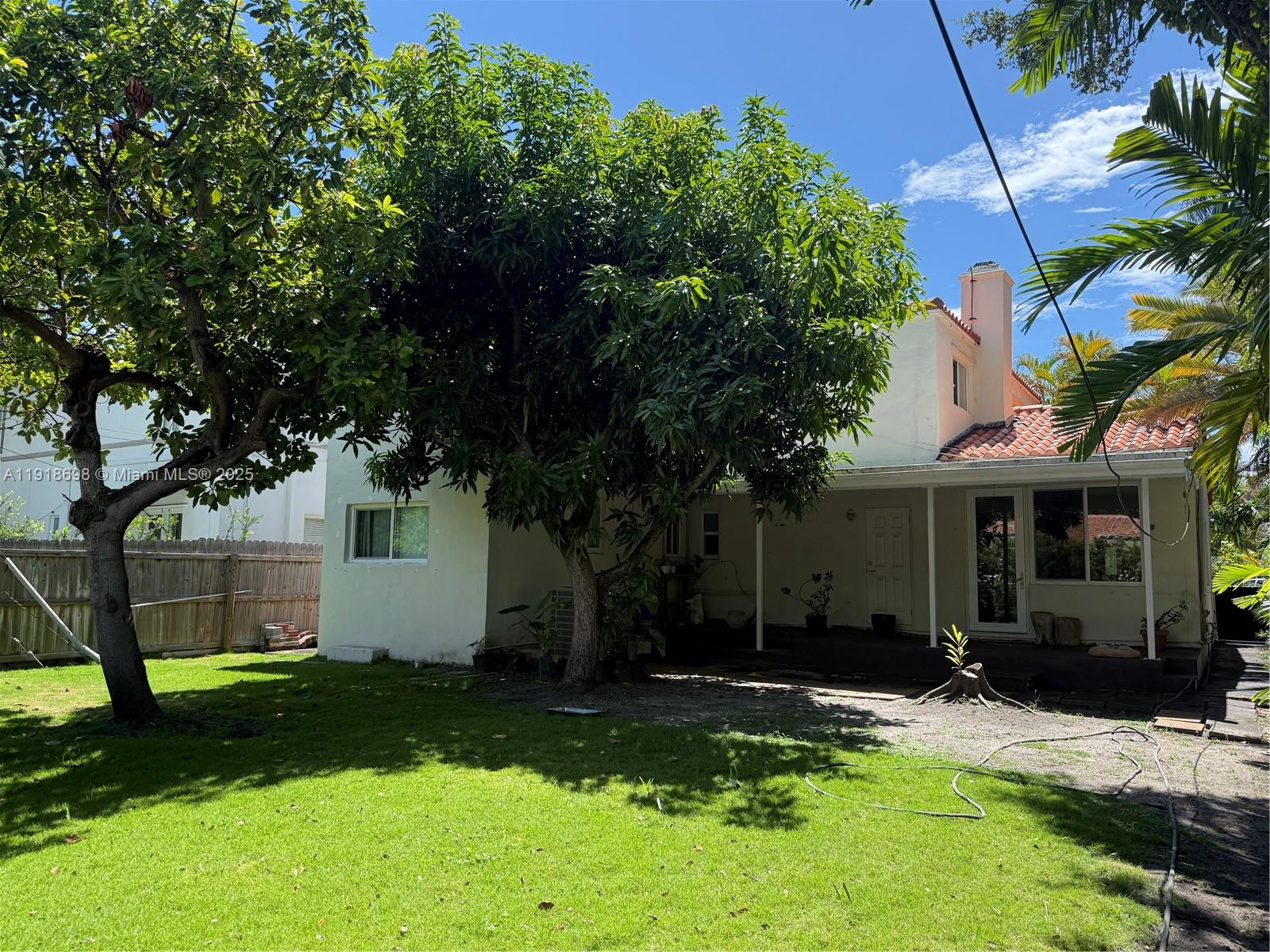 6312 Alton Rd Miami Beach, FL 33141