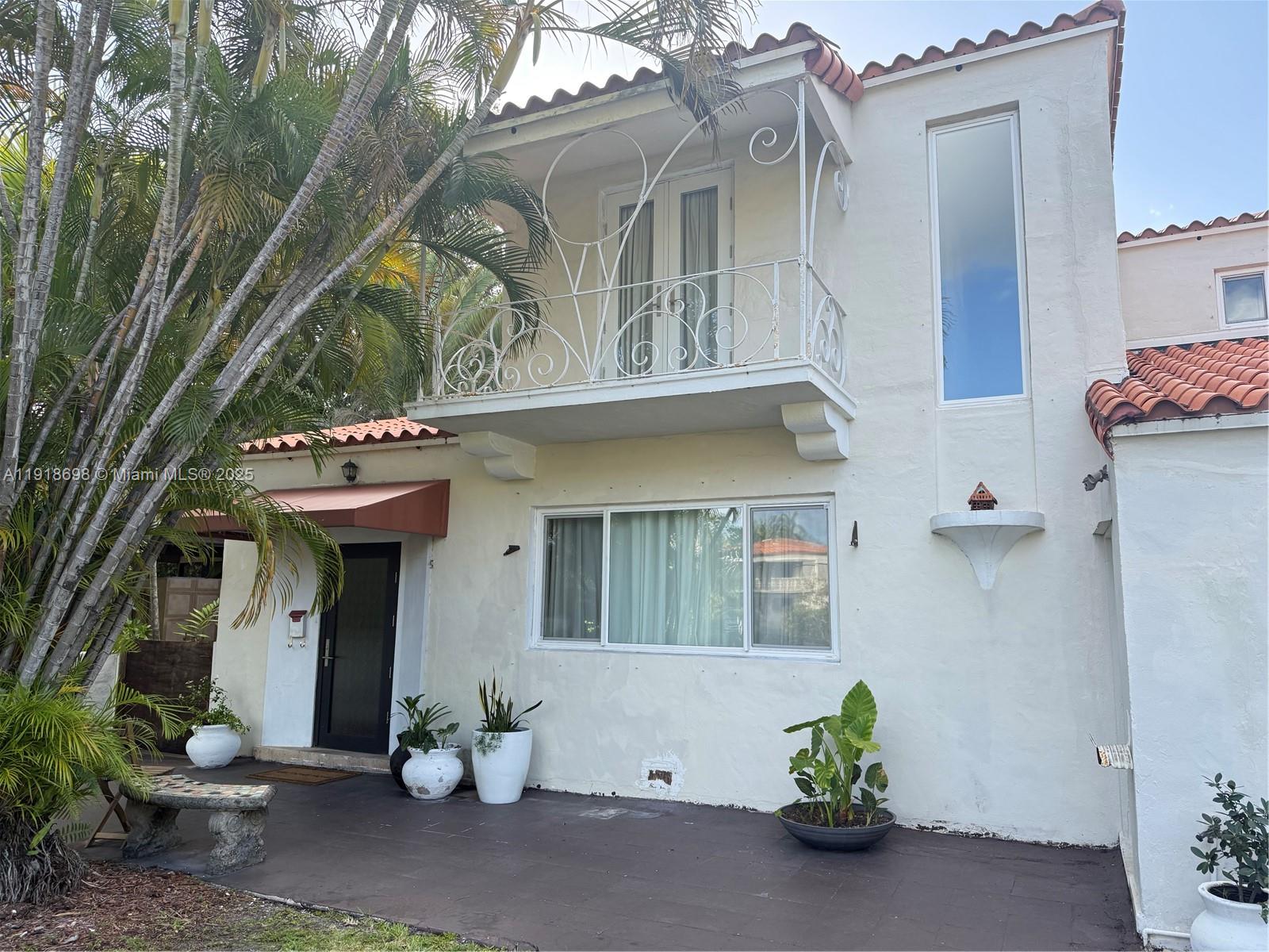 6312 Alton Rd Miami Beach, FL 33141