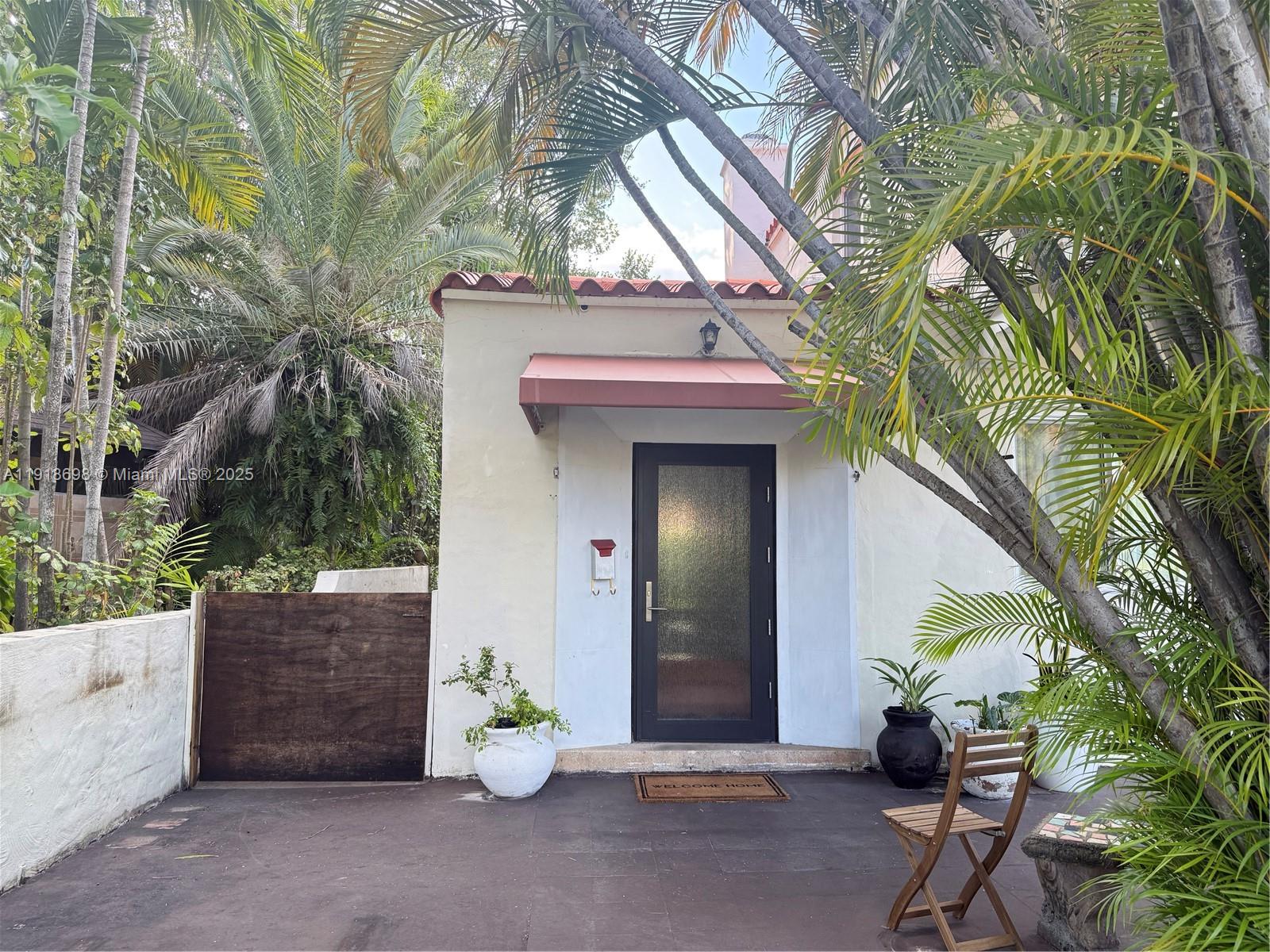 6312 Alton Rd Miami Beach, FL 33141