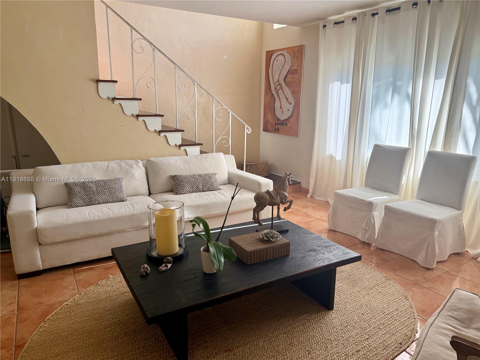 6312 Alton Rd Miami Beach, FL 33141