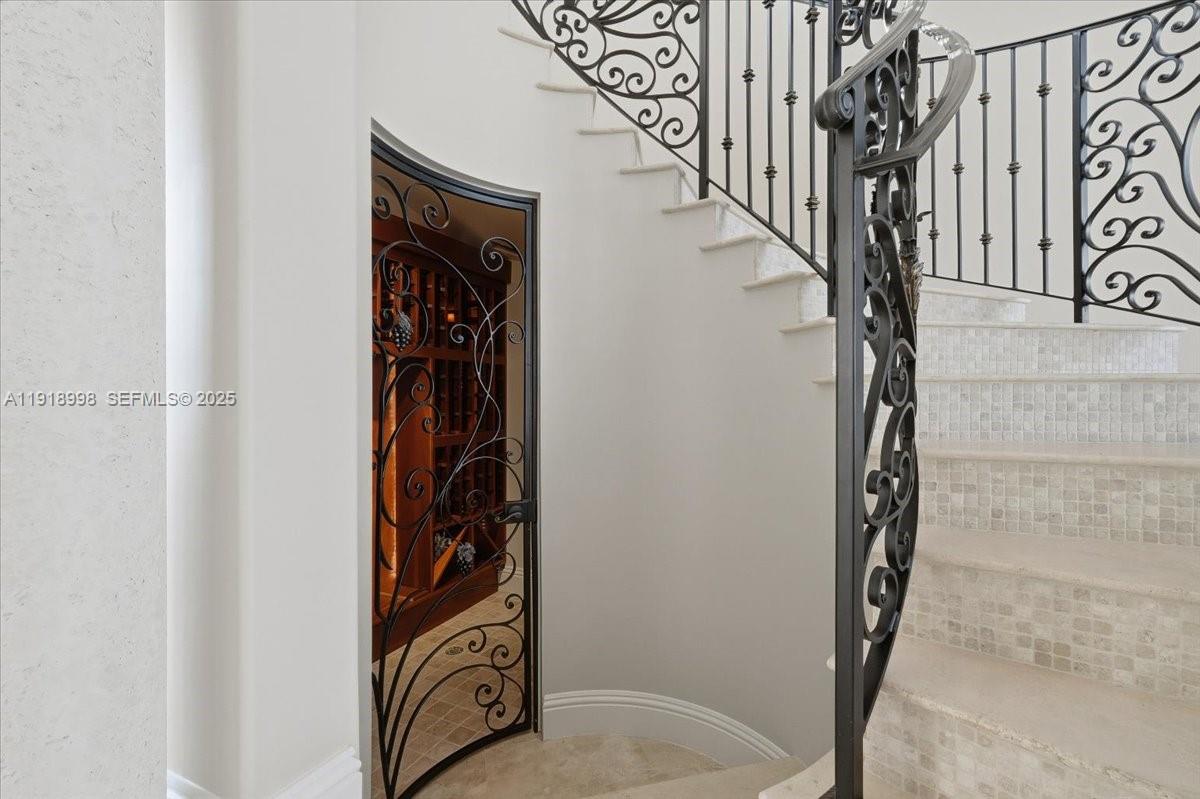 2641 NE 6th St Pompano Beach, FL 33062