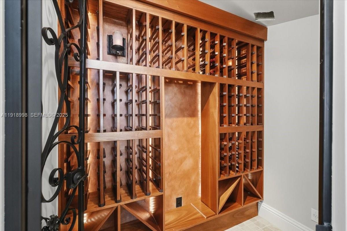 2641 NE 6th St Pompano Beach, FL 33062