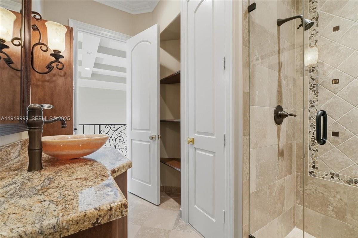 2641 NE 6th St Pompano Beach, FL 33062