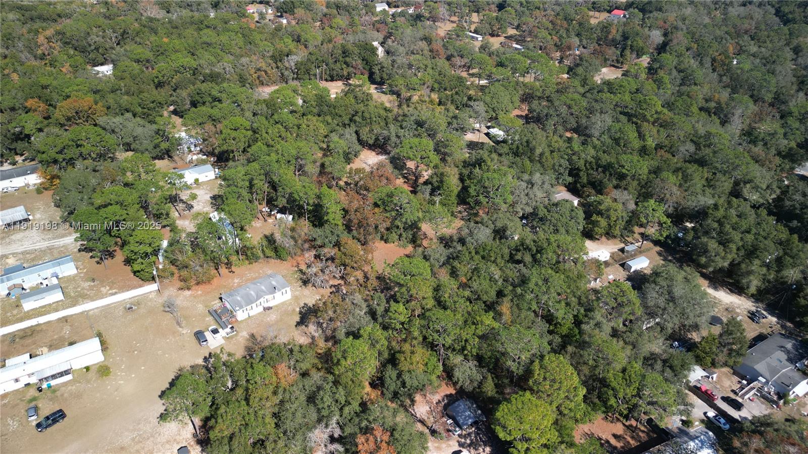 1163 E Canvas Ln Other, FL 34442