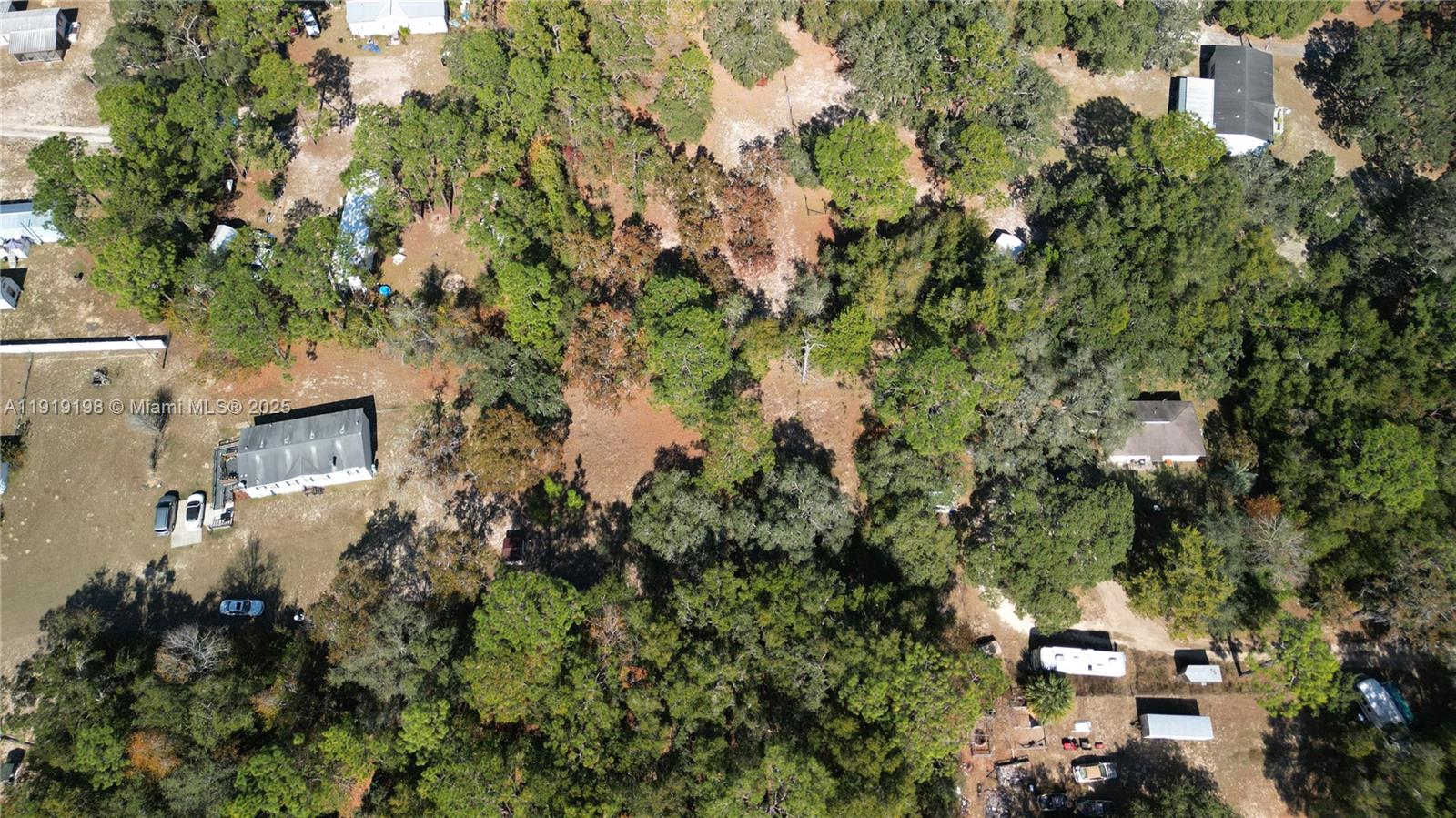 1163 E Canvas Ln Other, FL 34442