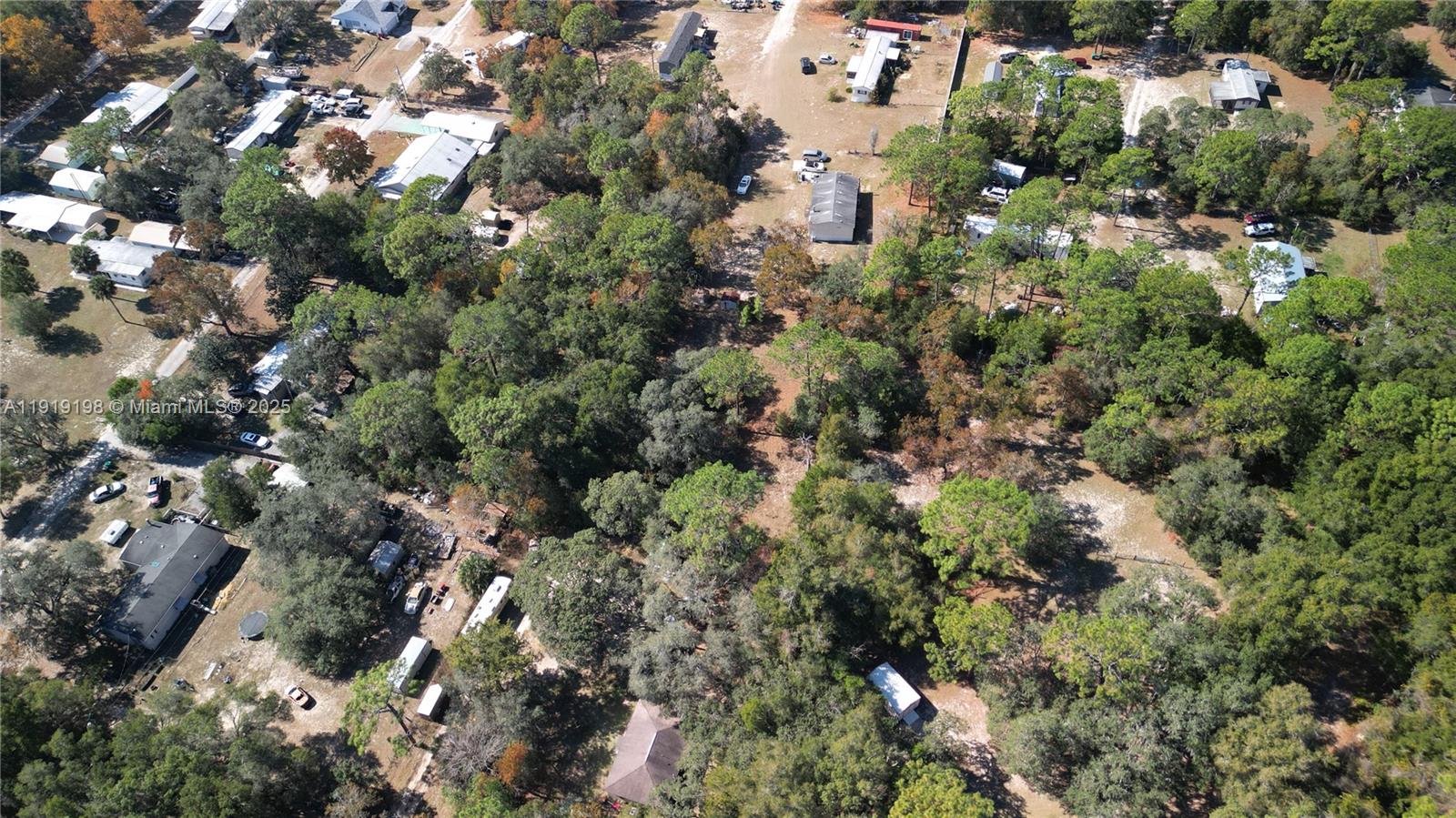 1163 E Canvas Ln Other, FL 34442