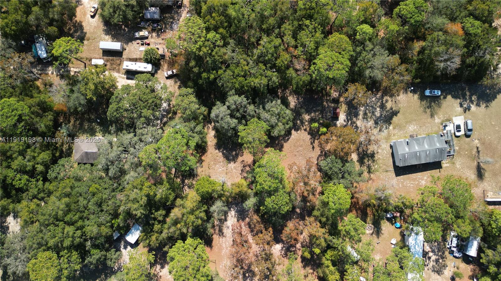 1163 E Canvas Ln Other, FL 34442