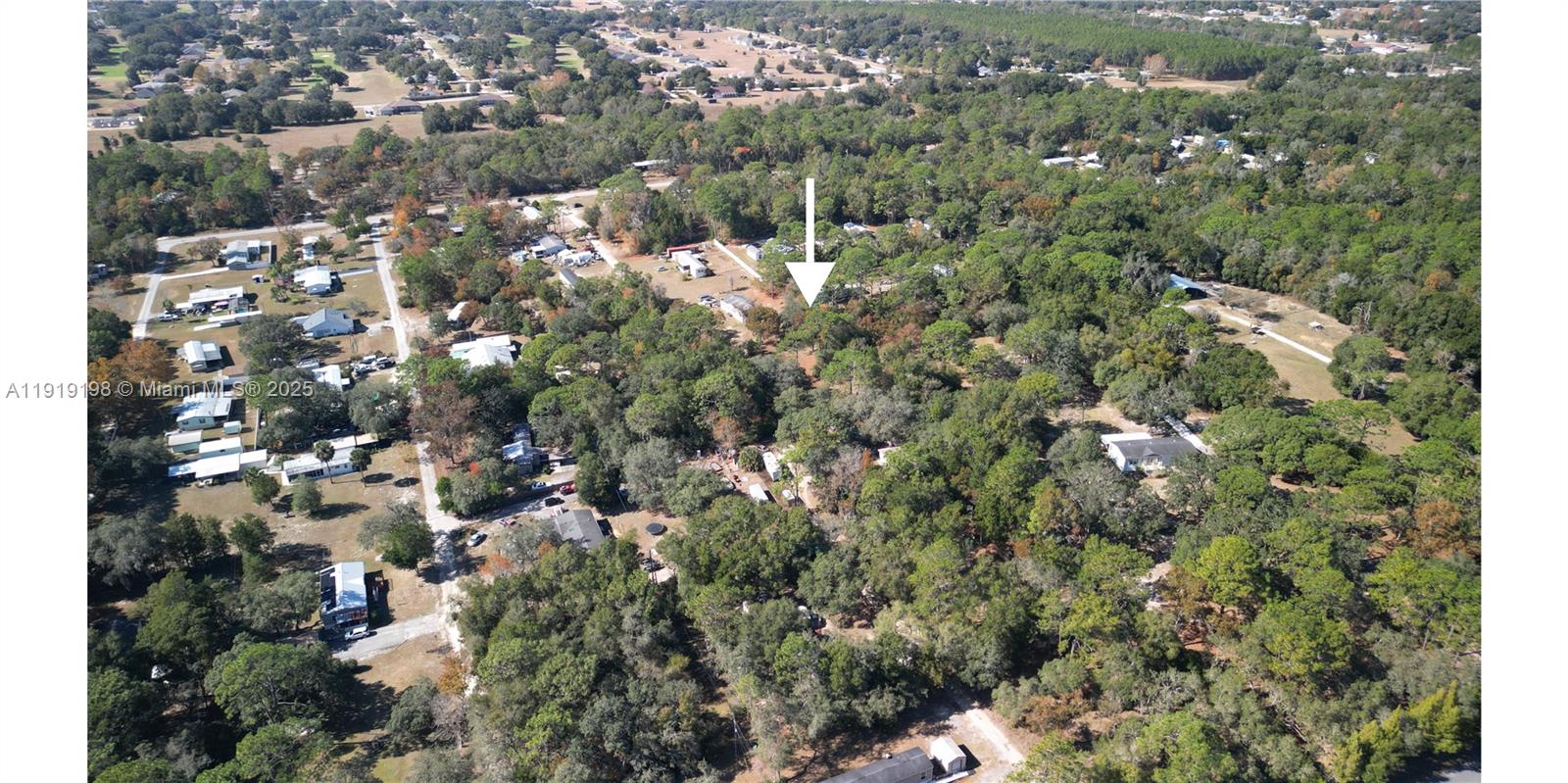 1163 E Canvas Ln Other, FL 34442